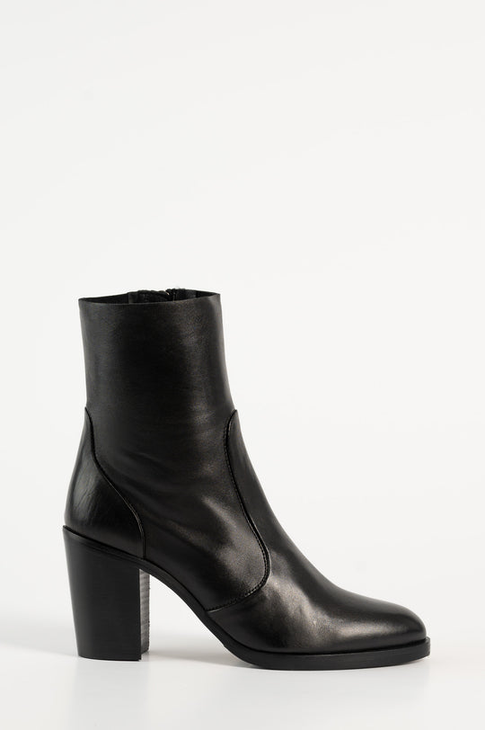 Signature Boot Viona 8cm | Black Calf Leather