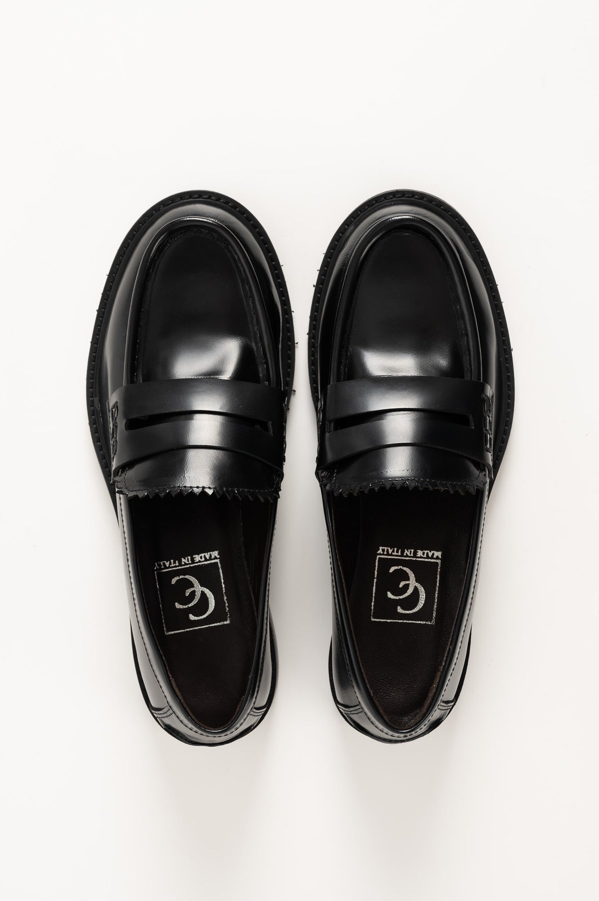 Penny Loafer Zina | Black Abrasivato Leather