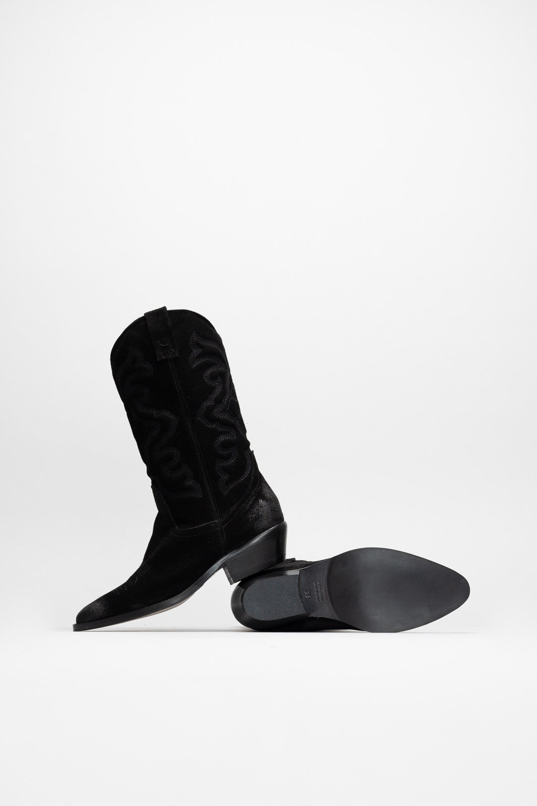 Western Boot Isabelle | Midnight Black Vintage Suede