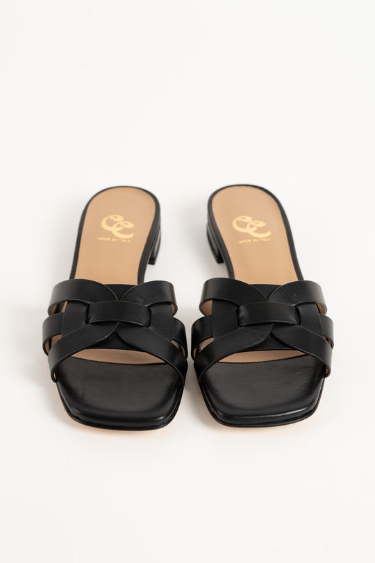 Flat Sandal Sienna | Black Calf Leather