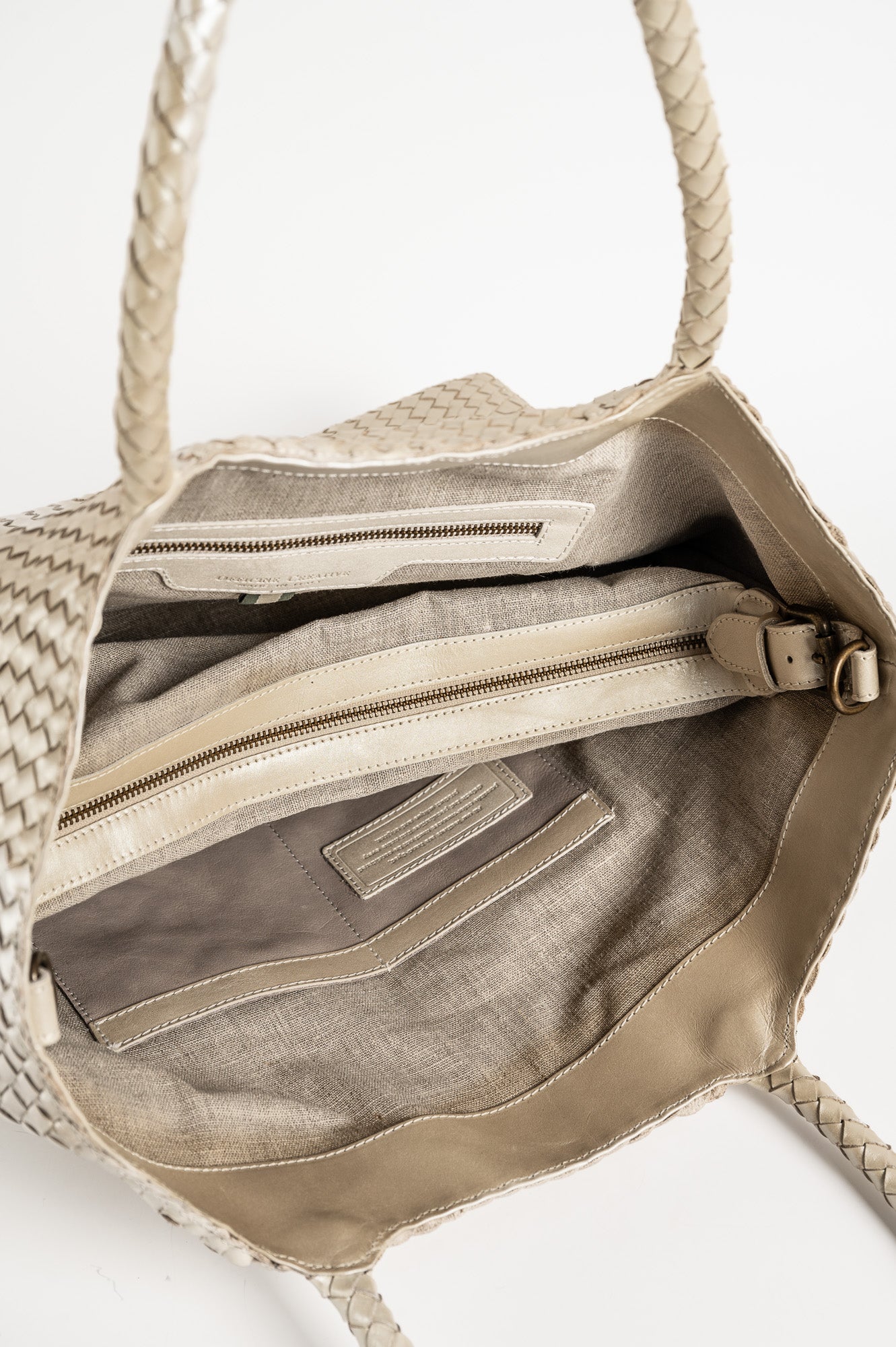Tote Class 035 | Woven Platino Leather