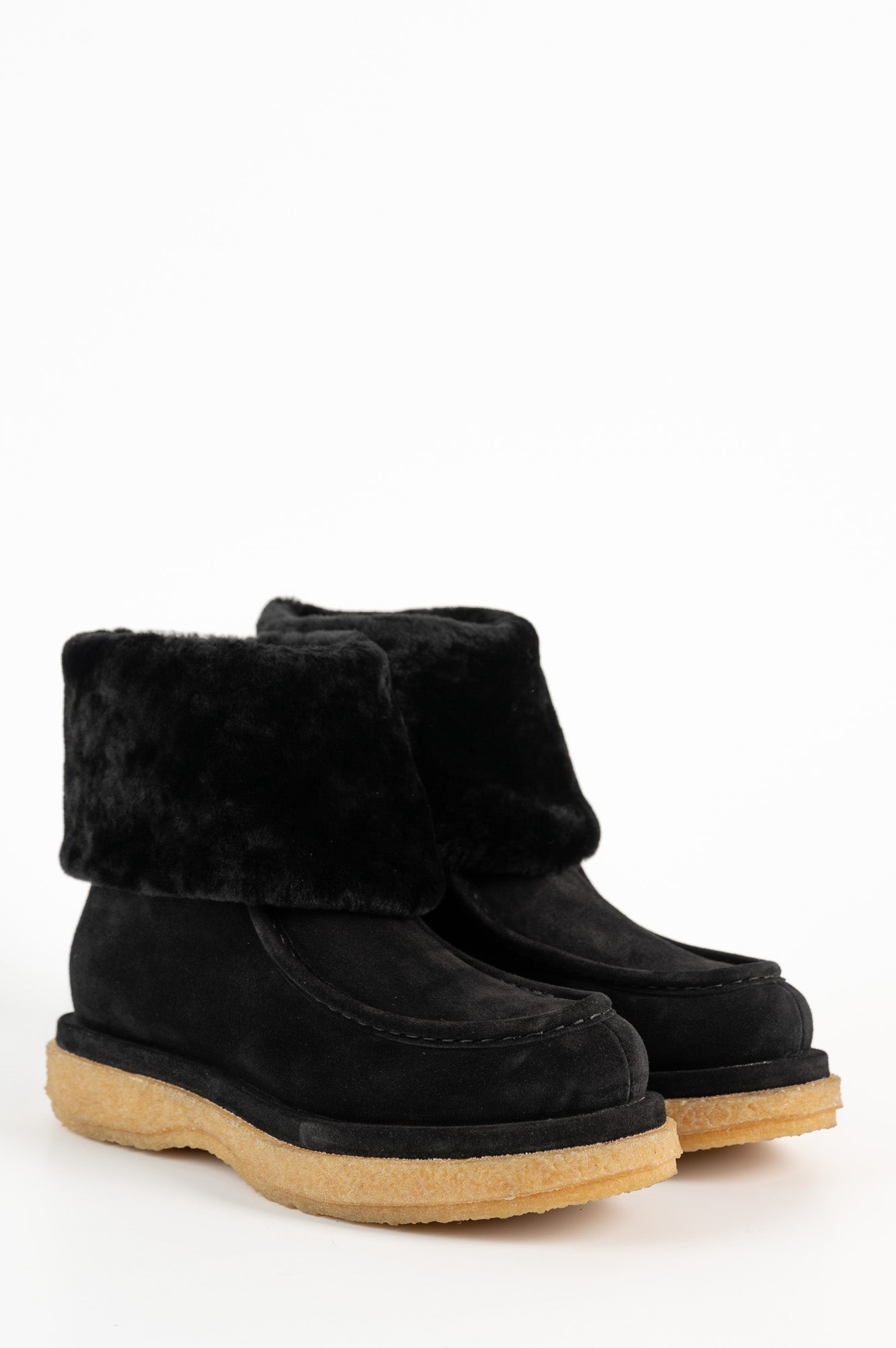 Warm Lined Boot Holyfur 214 | Black Suede