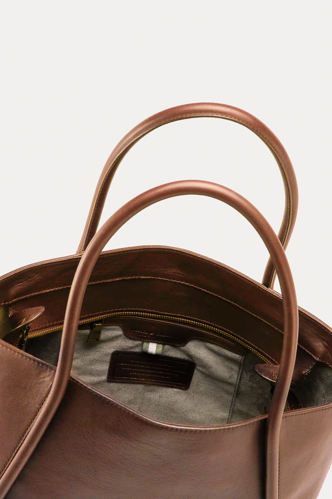 Shoulder Bag Cabala 010 | Cognac Leather