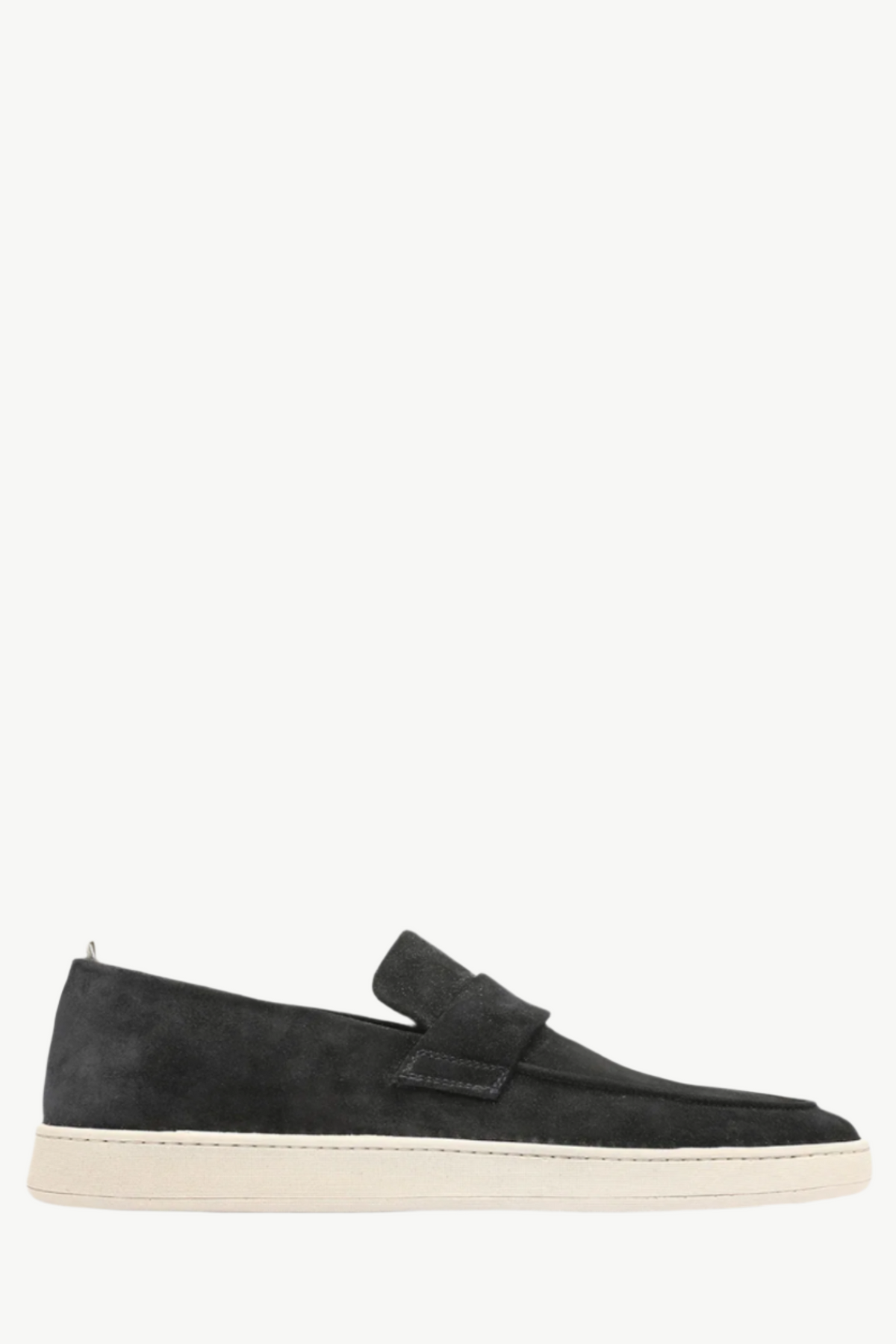 Italiian mens suede loafers made Italy. Butik i Stockholm Östermalm Handgjorda herrskor från Italien.