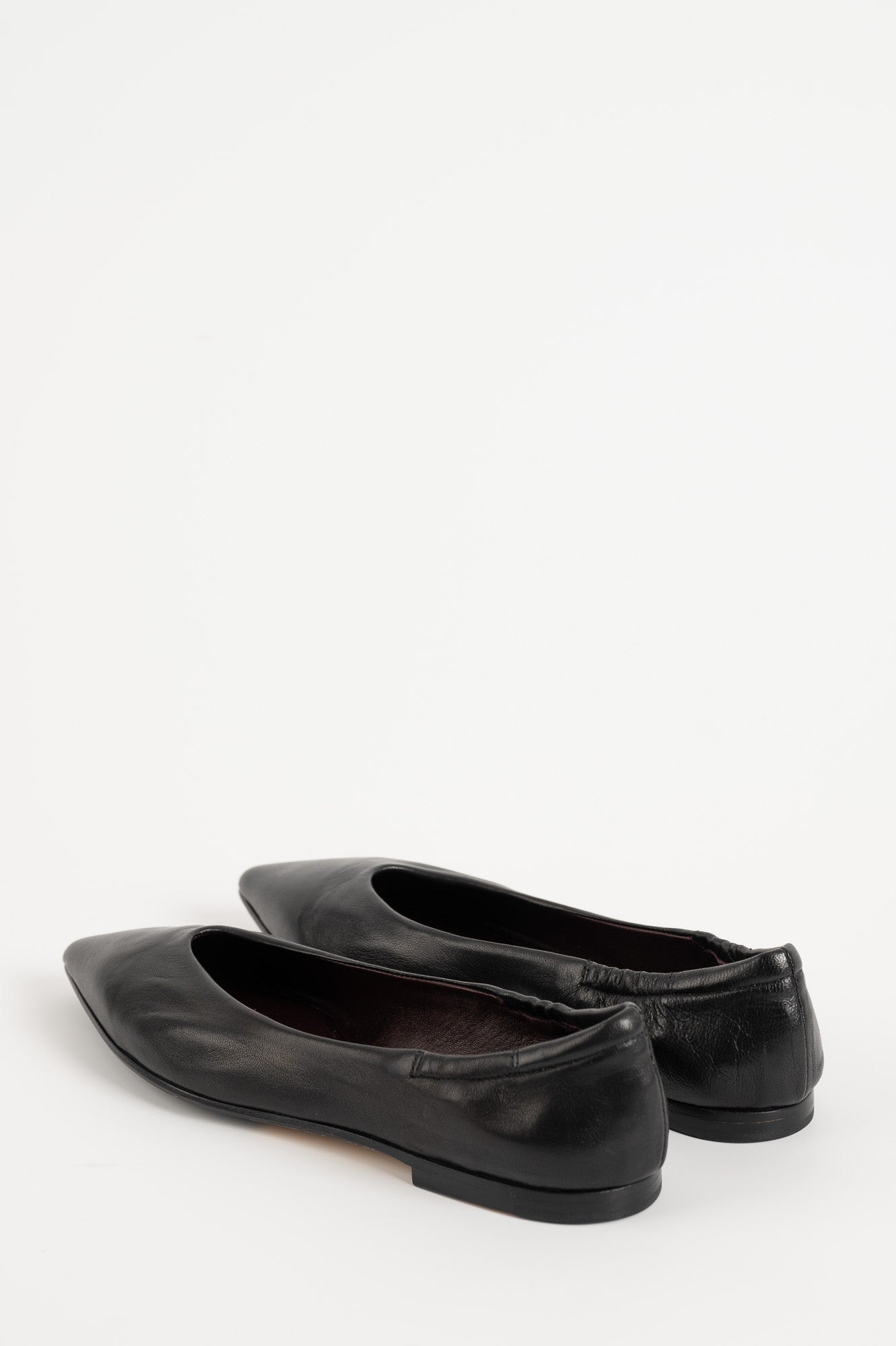 Flat Ballerina Ingrid 000 | Black Leather