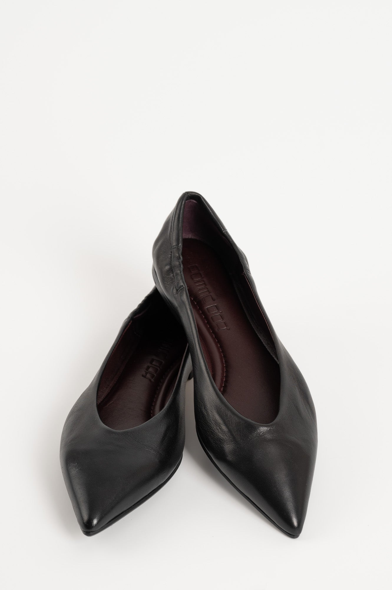 Flat Ballerina Ingrid 000 | Black Leather