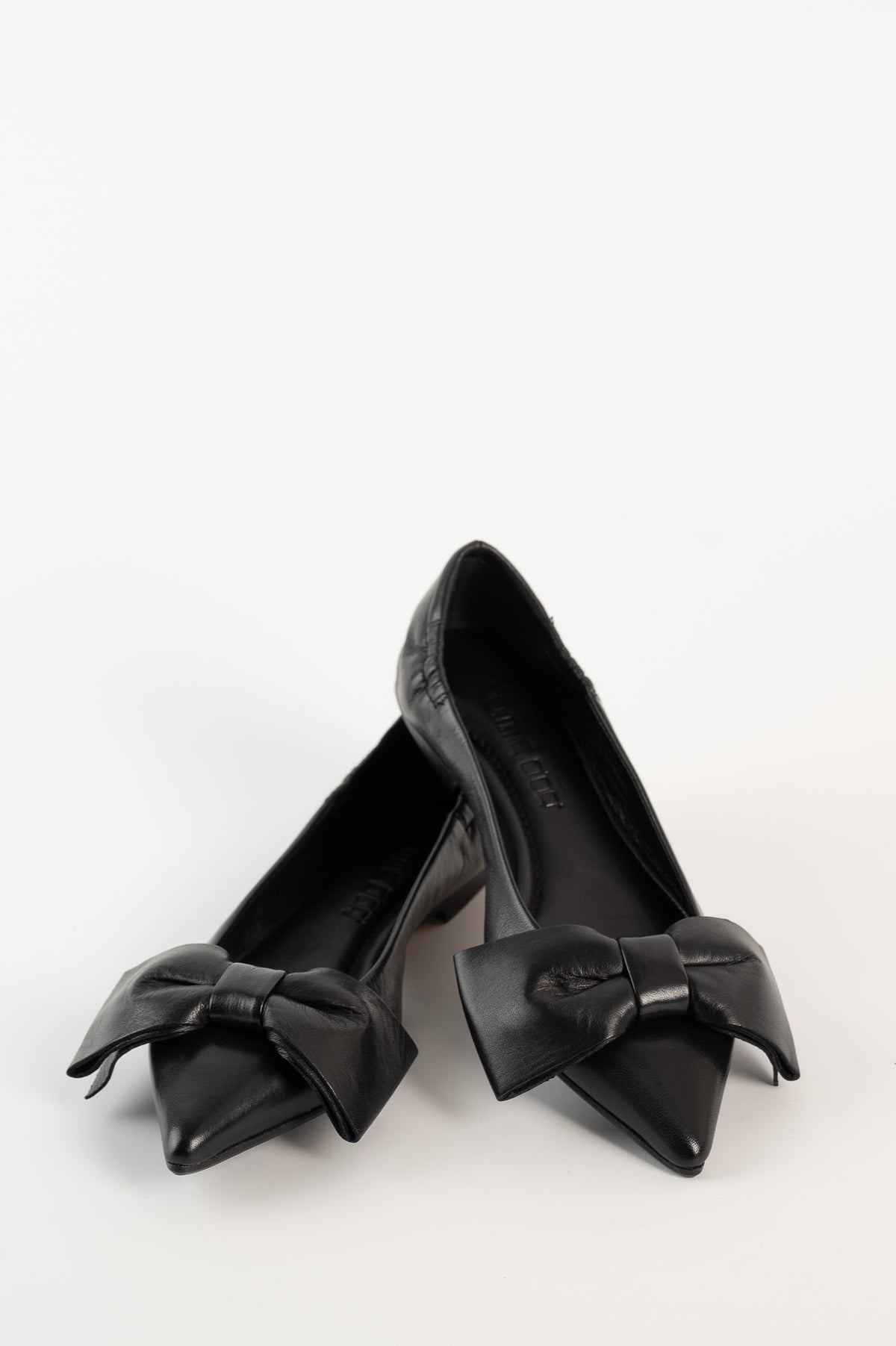 Flat Ballerina Ingrid 798 | Black Leather
