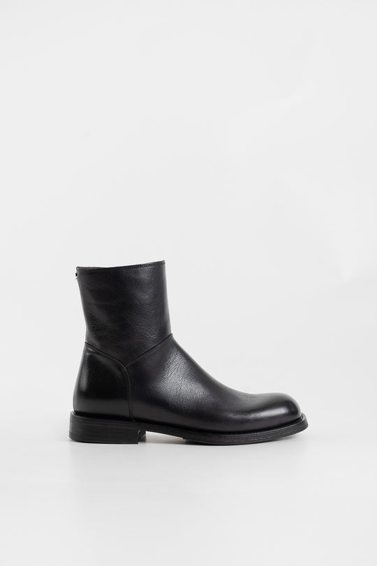 Mid Boot Skim | Black Buffalo Leather