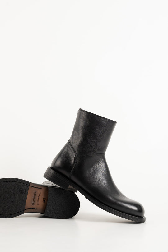 Mid Boot Skim | Black Buffalo Leather
