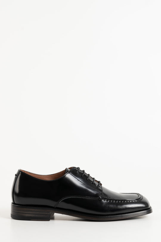 Glossy Derby Shoe | Black Abrasivato Leather