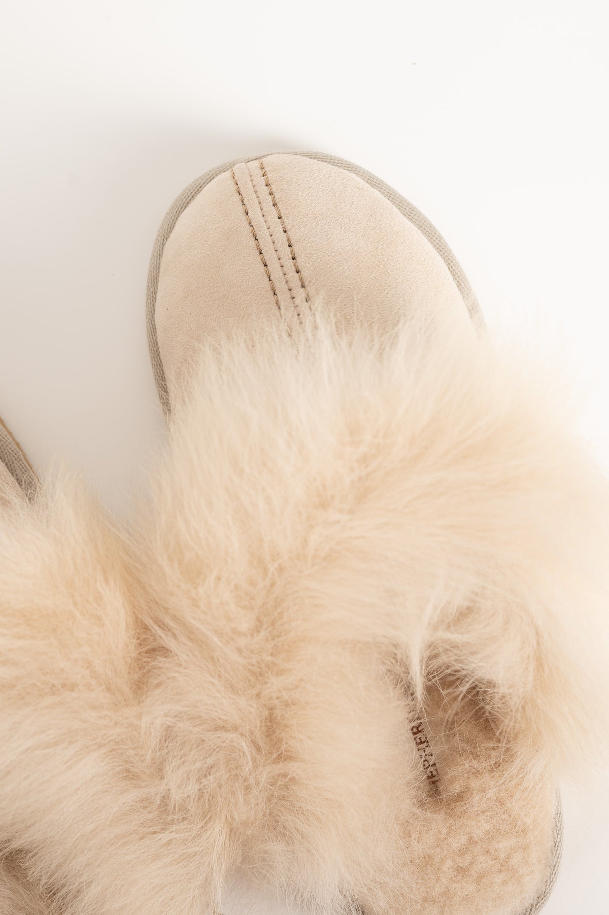 Evelina Indoor Slipper | Beige Shearling