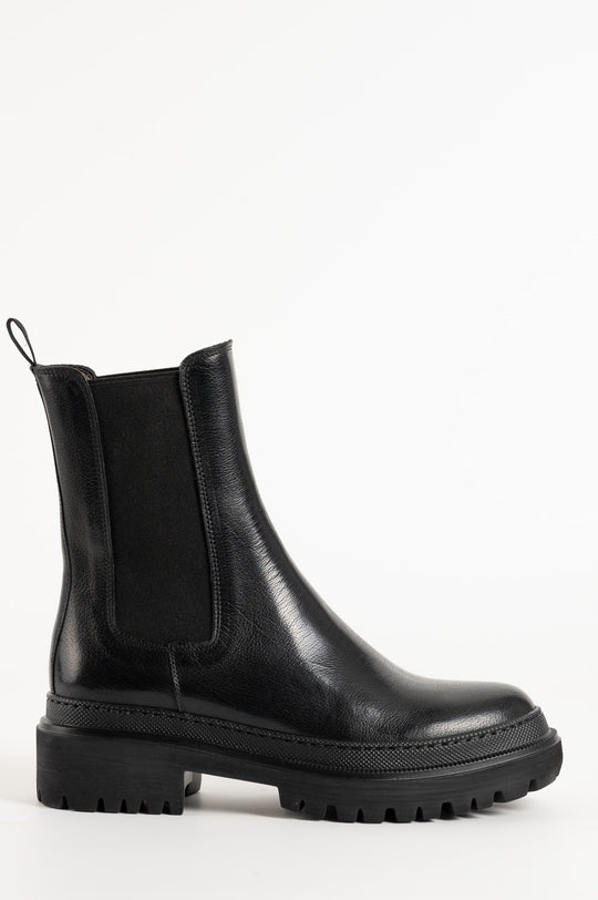 Chelsea Boot Umbra | Black Buffalo Leather