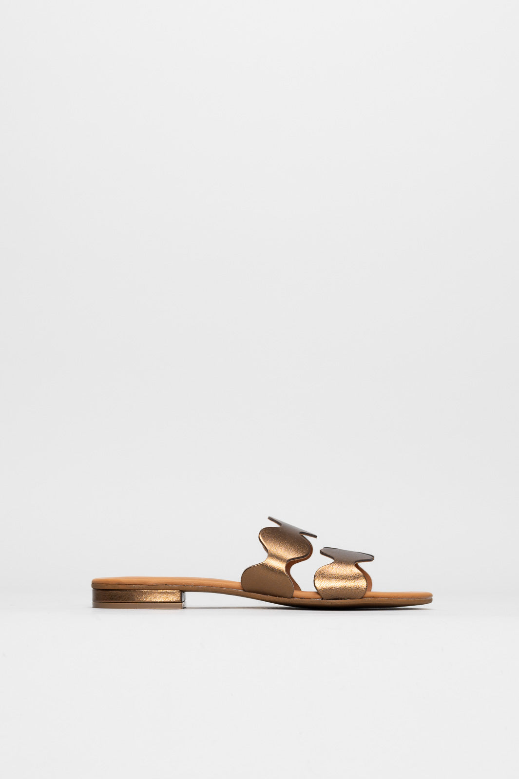 Flat Sandal Wave | Bronze Metallic Leather