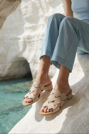 Heeled Sandal Wave | Sand Beige Calf Suede