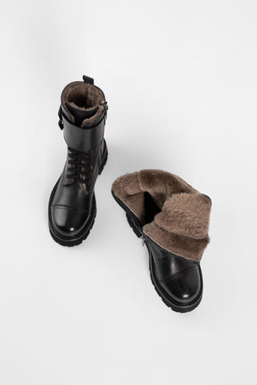 Shearling Lace-up Boot Gilda | Black Buffalo Leather