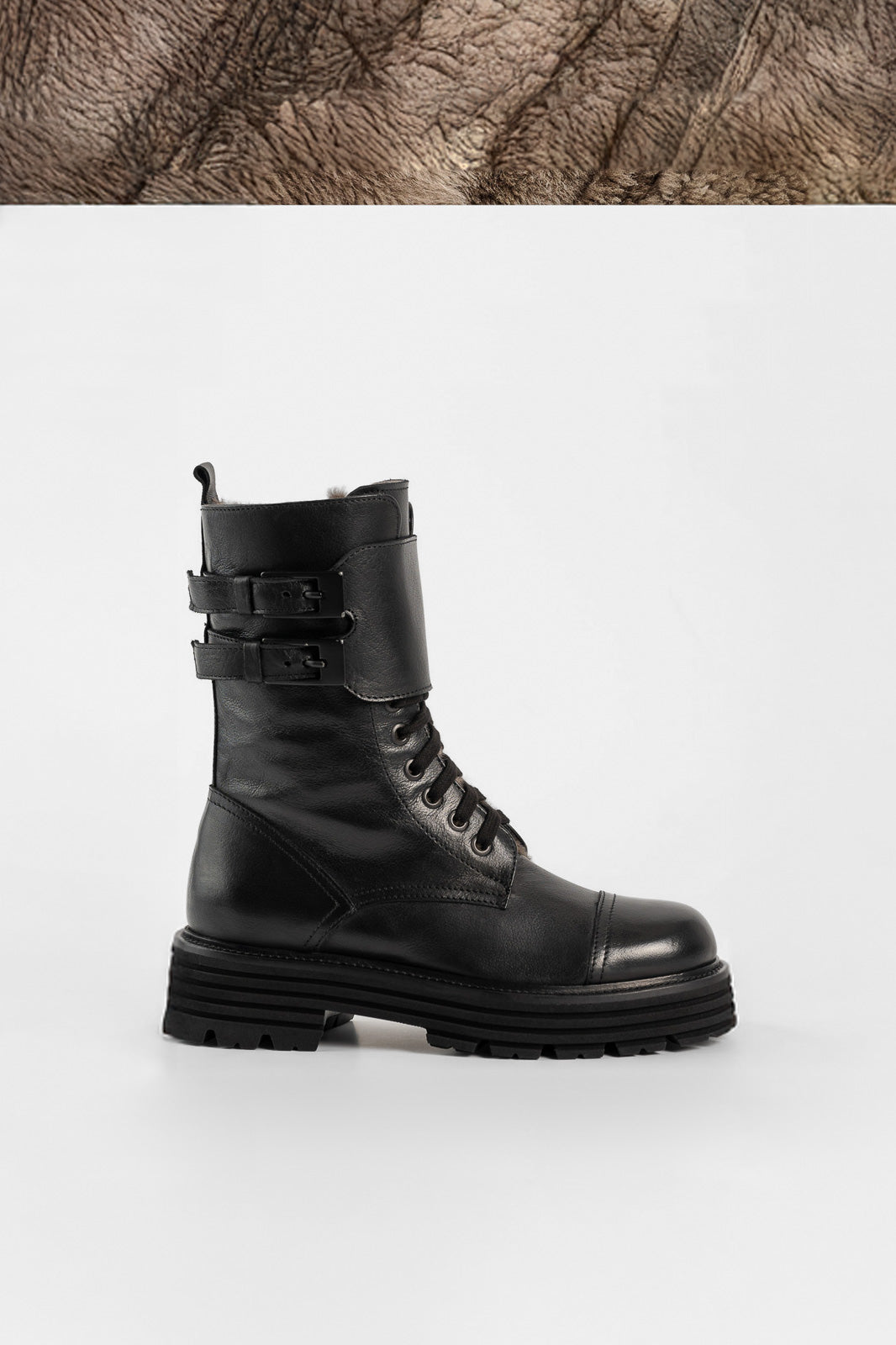 Shearling Lace-up Boot Gilda | Black Buffalo Leather