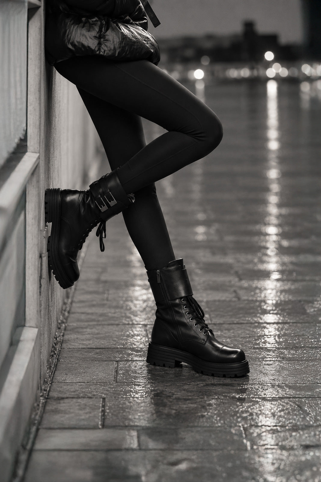 Shearling Lace-up Boot Gilda | Black Buffalo Leather