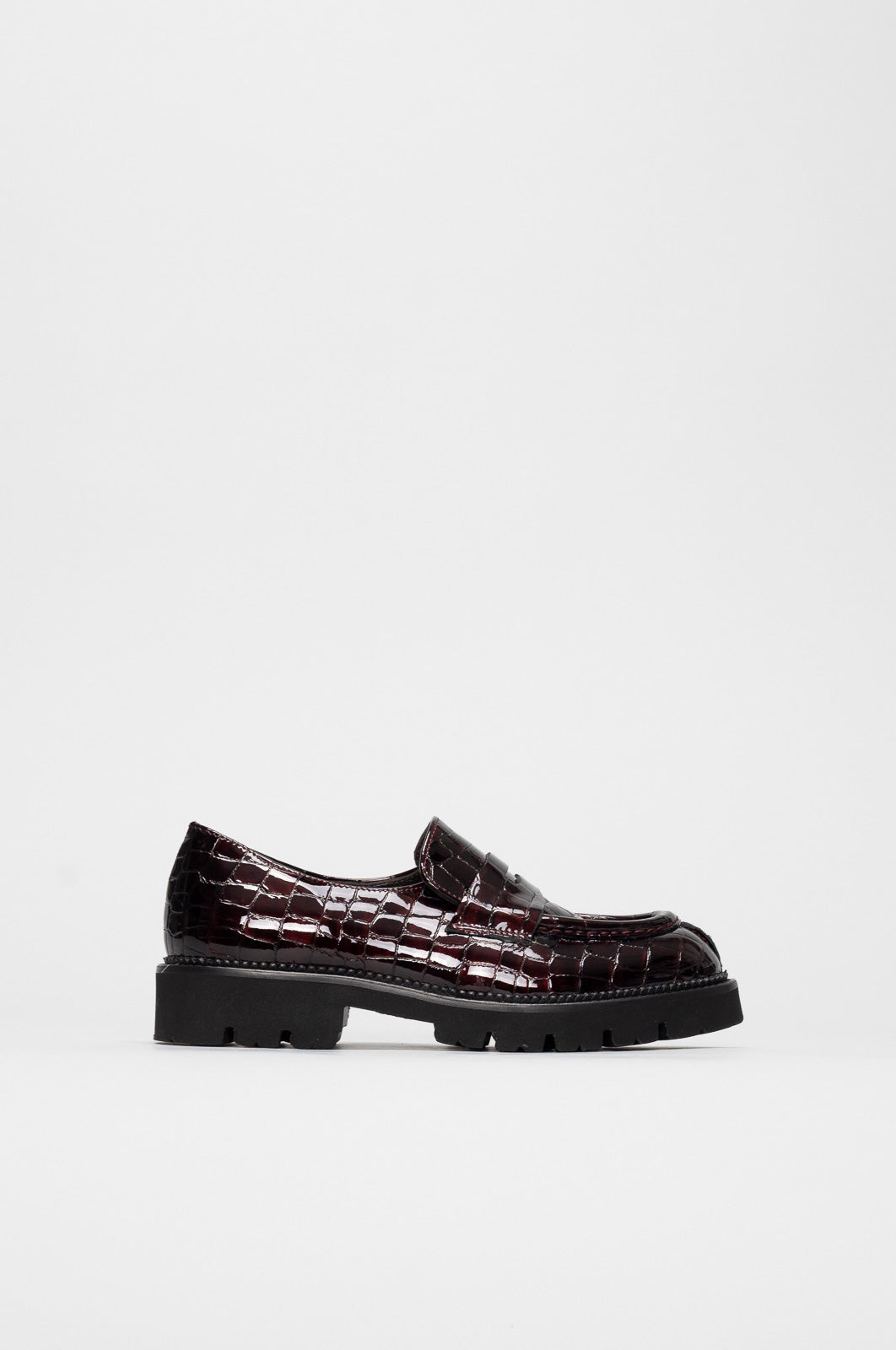Platform Loafer Gaia | Bordeaux Croc-Embossed Leather