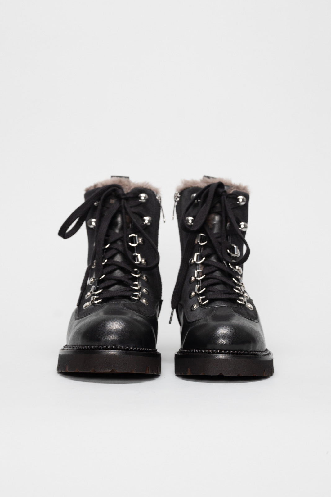 Shearling Lace-Up Boot Livia | Off-Black Leather & Suede