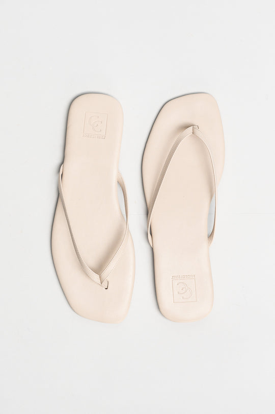 Thong Sandal Lila | Wheat Beige Calf Leather