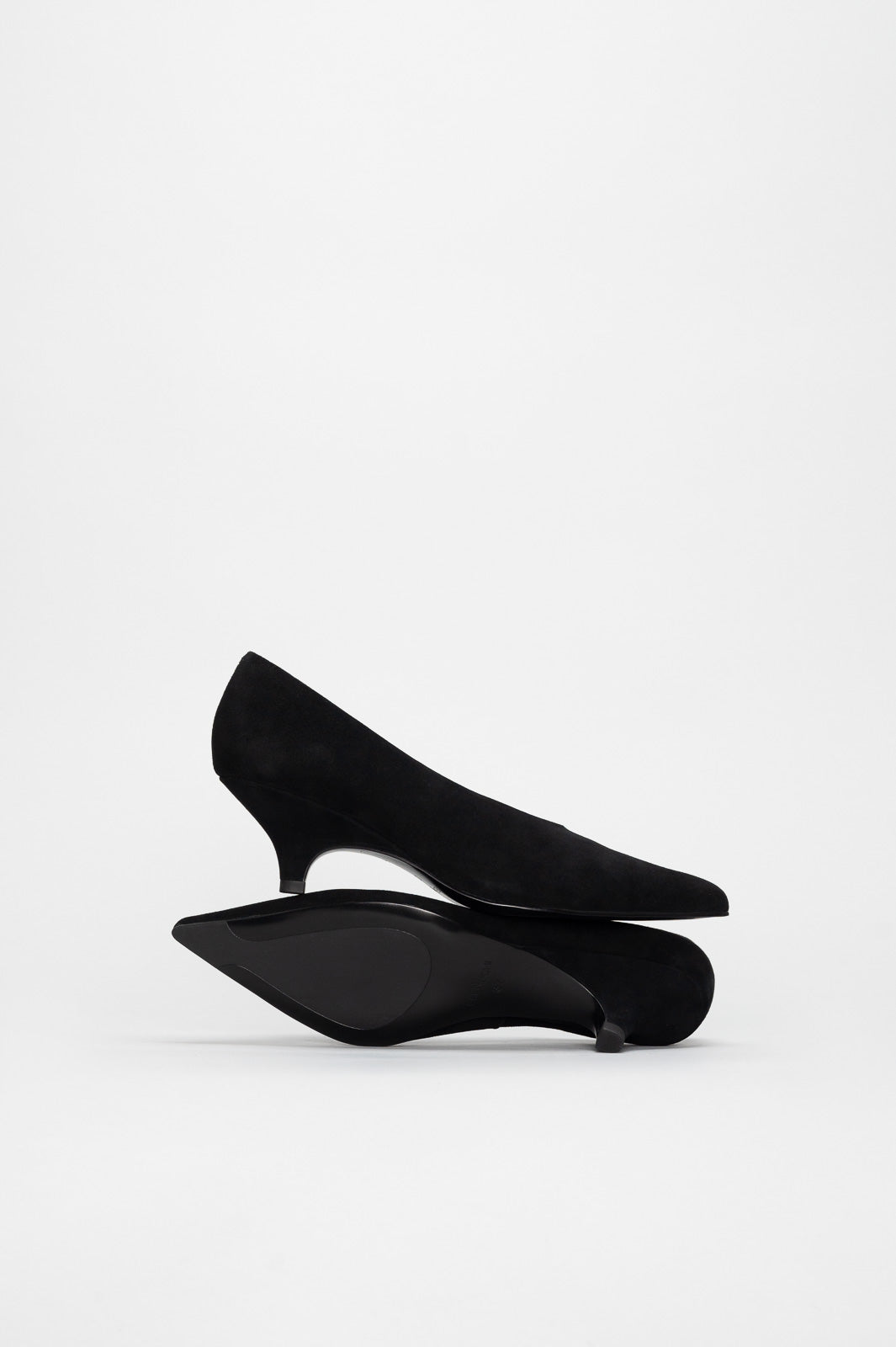 Kitten-Heeled Pump Lexi | Deep Black Soft Suede