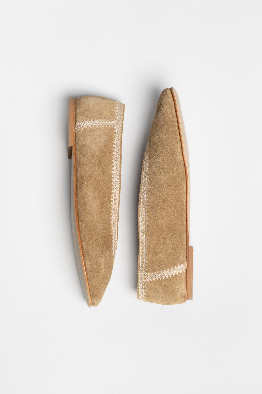 Embroidery Flat Ame | Mushroom Beige Suede