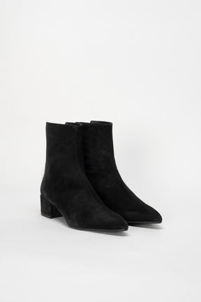 Heeled Boot Diva | Deep Black Suede