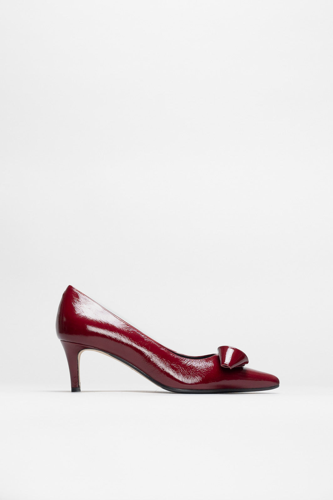 Bow Pump Tela | Cherry Crinkled Patent Nappa