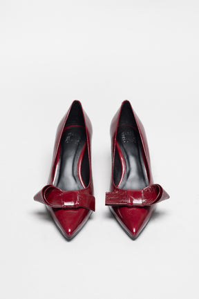 Bow Pump Tela | Cherry Crinkled Patent Nappa