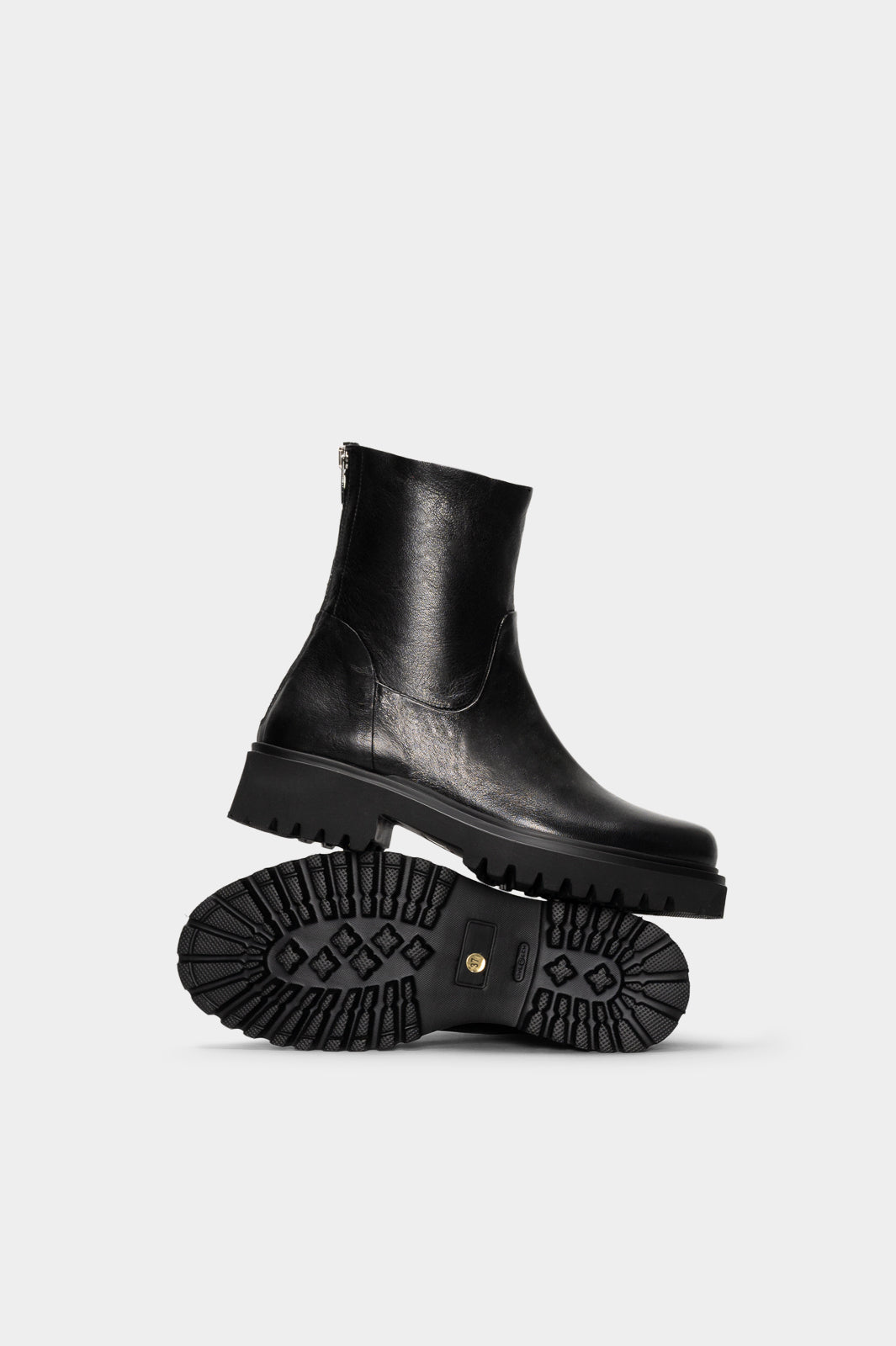 Zip Boot Dallas | Deep Black Calf Leather