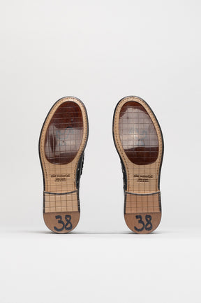 Penny Loafer Pia Studs | Black Calf Leather