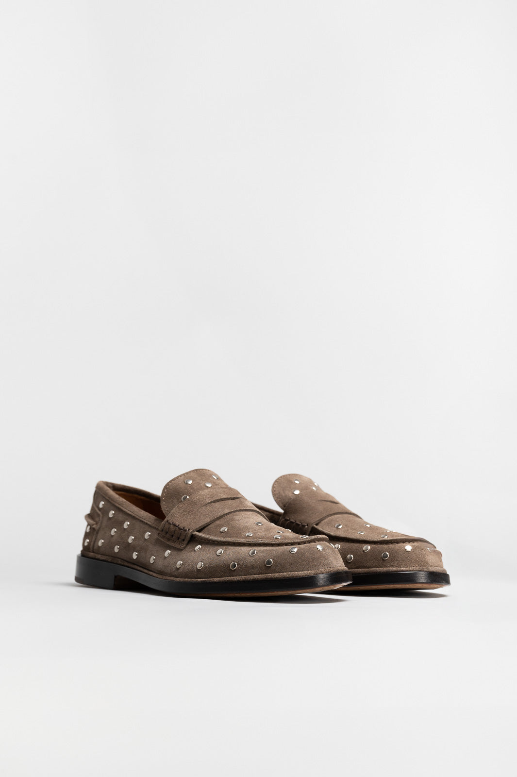 Penny Loafer Pia Studs | Taupe Soft Suede