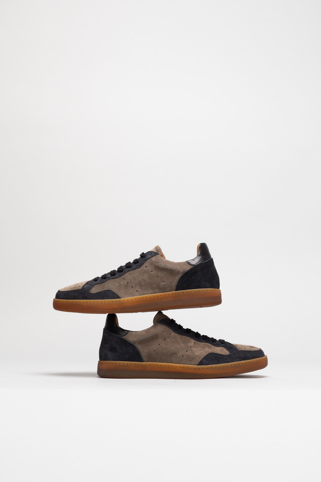 Men's Low-Top Sneaker | Taupe-Black Vintage Suede