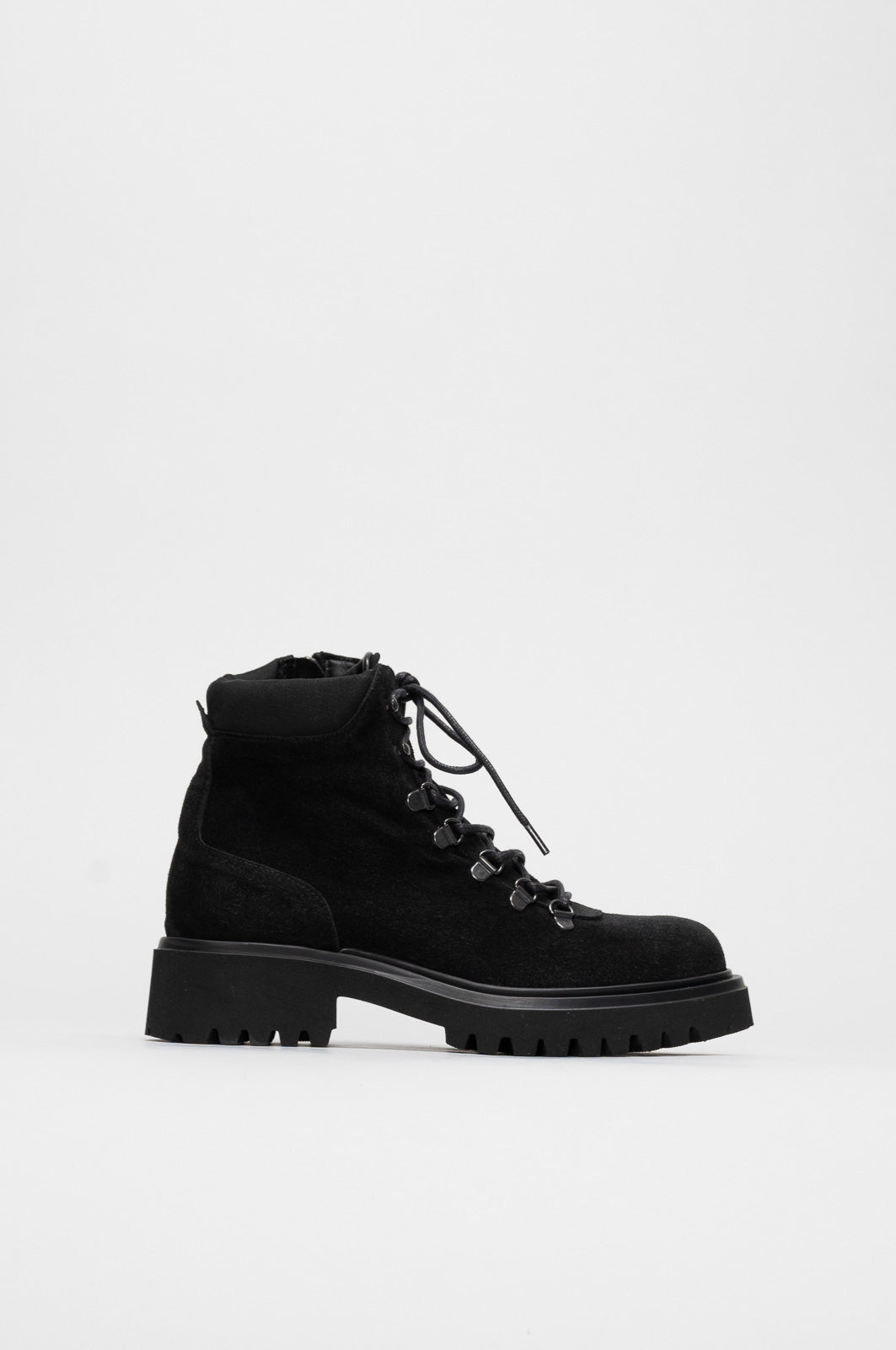 Lace-Up Boot Hermine | Off-Black Calf Suede