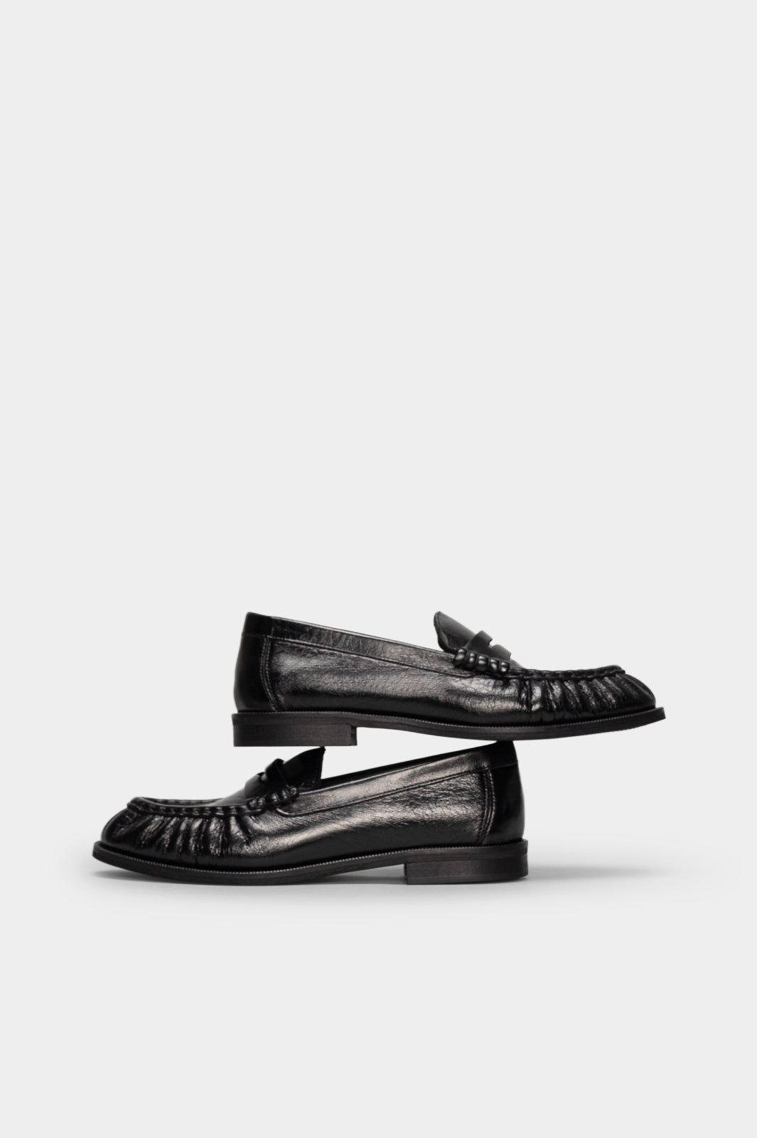Ruched Loafer Gigi | Black Nappa Leather