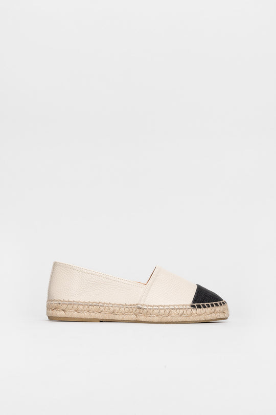 Flat Espadrille Lecce | White-Black Grained Leather
