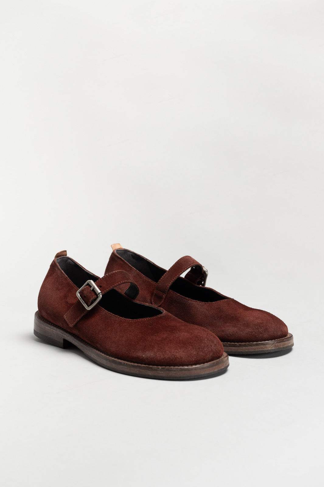 Mary Jane Flat Kurni | Rustic Red Vintage Suede
