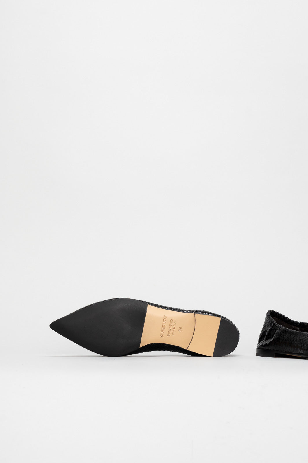 Ballet Flat Ingrid | Black Python-Embossed Leather