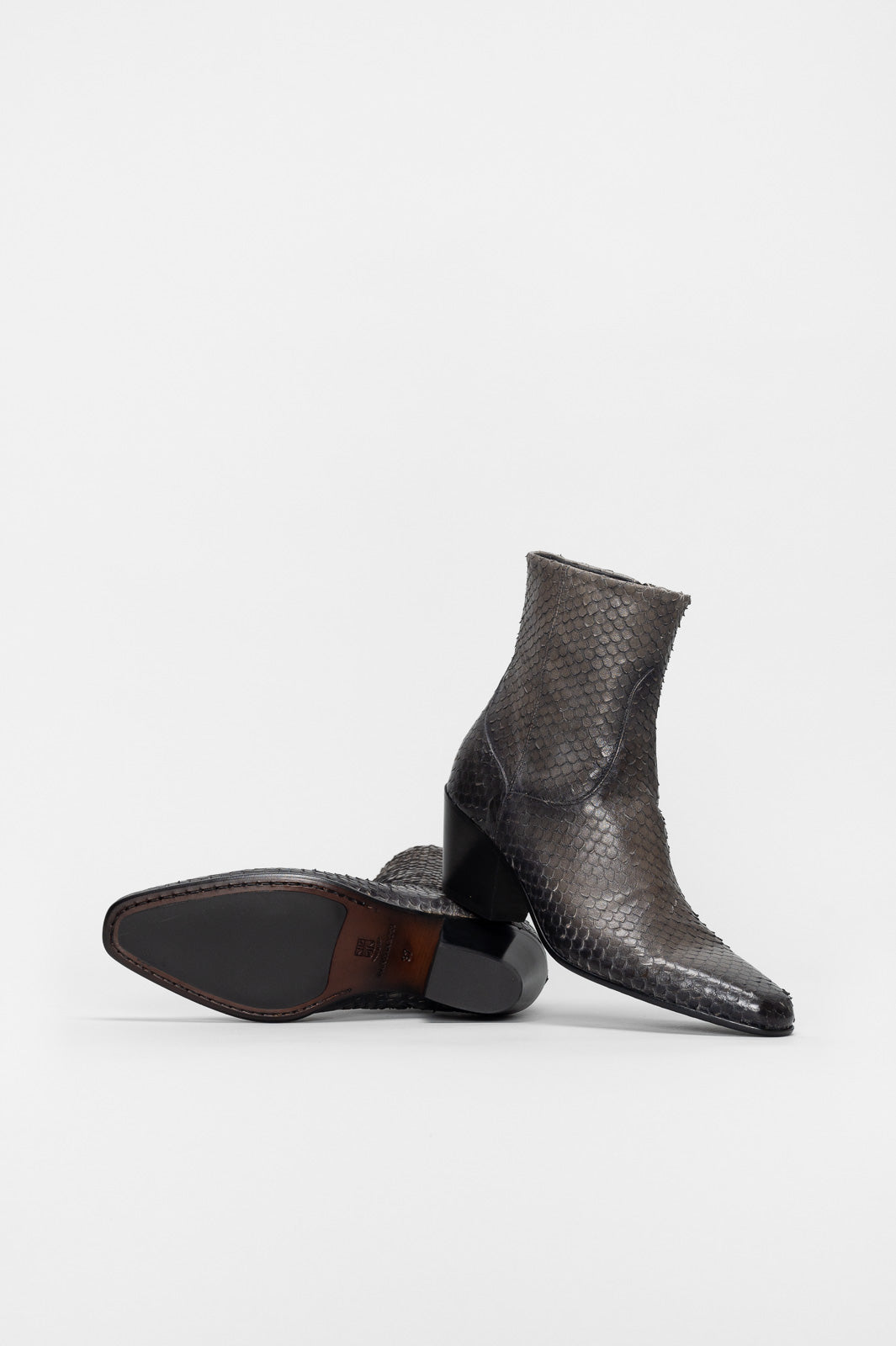 Cuban Ankle Boot Squama | Fade Grey Snake-Embossed Leather