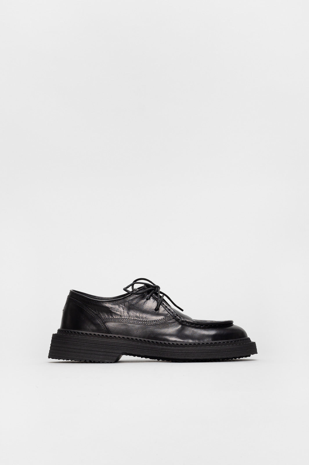 Lace-Up Shoe Cleo | Deep Black Calf Leather