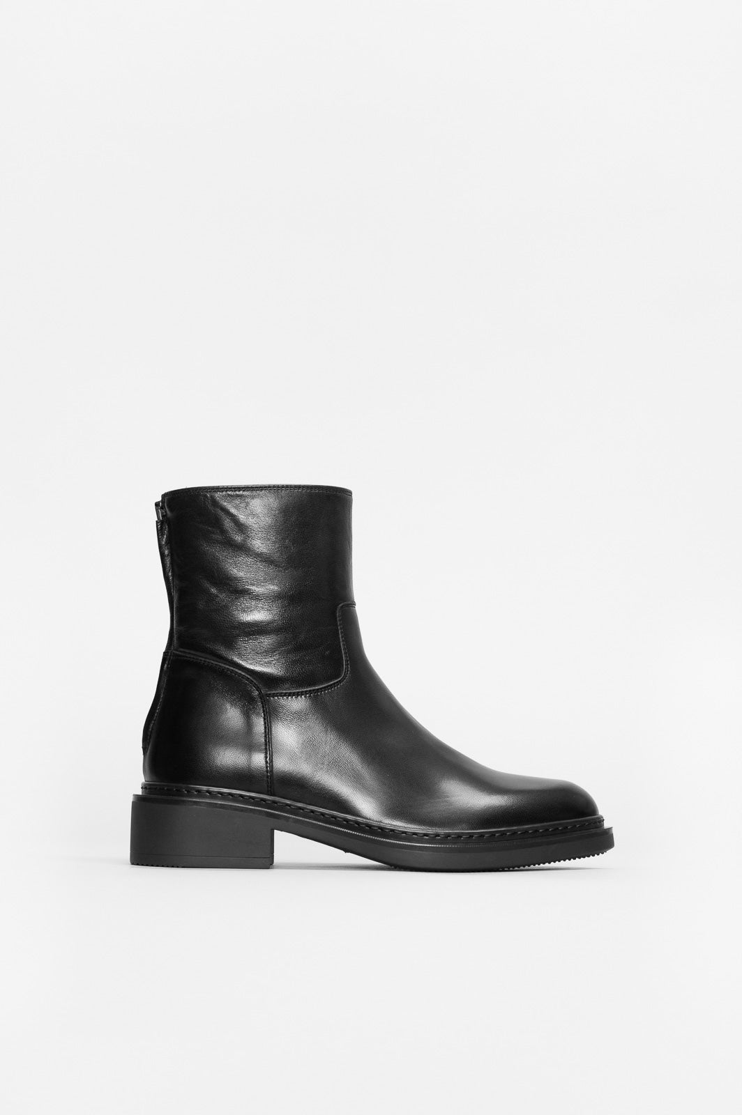 Zipper Boot Moplene | Deep Black Calf Leather