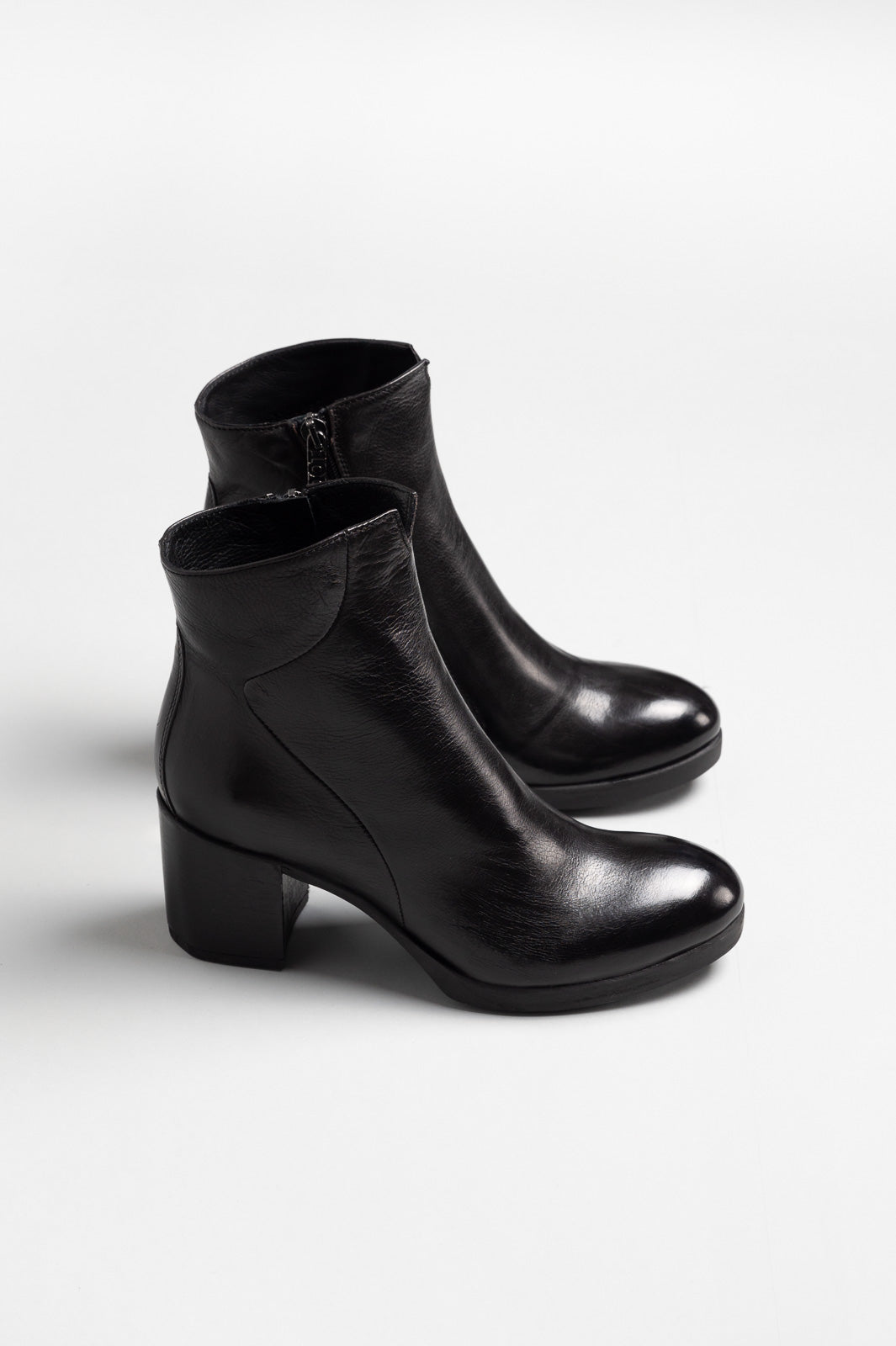 Ankle Boot Belle | Black Calf Leather