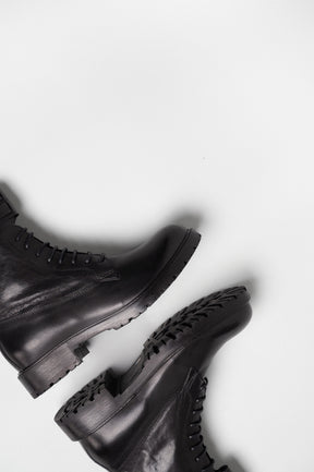 Lace-up Boot Mila | Black Calf Leather