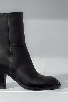 Heeled Boot Shelby | Noble Black Calf Leather