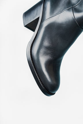 Heeled Boot Shelby | Petrol Black Calf Leather