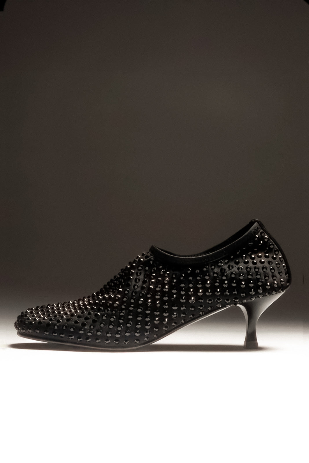 Crystal Pump Miss | Black Strass