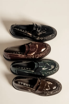 Crystal Loafer Romy | Brown Patent Nappa Leather