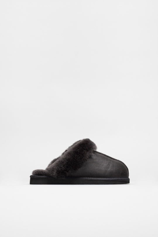 Slip-In Flat Jessica | Off Black Suede Shearling