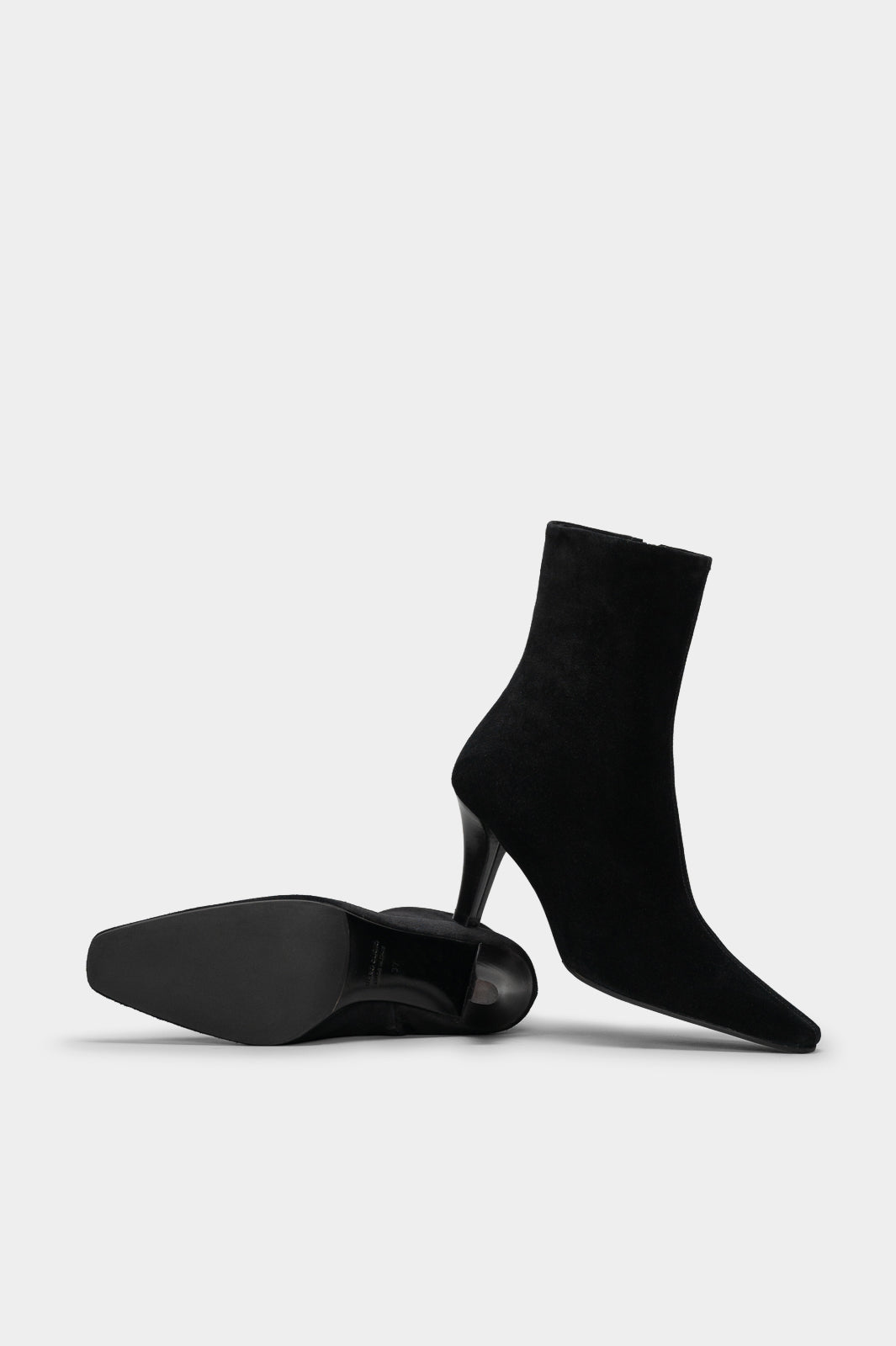 Heeled Ankle Boot Renna | Deep Black Suede