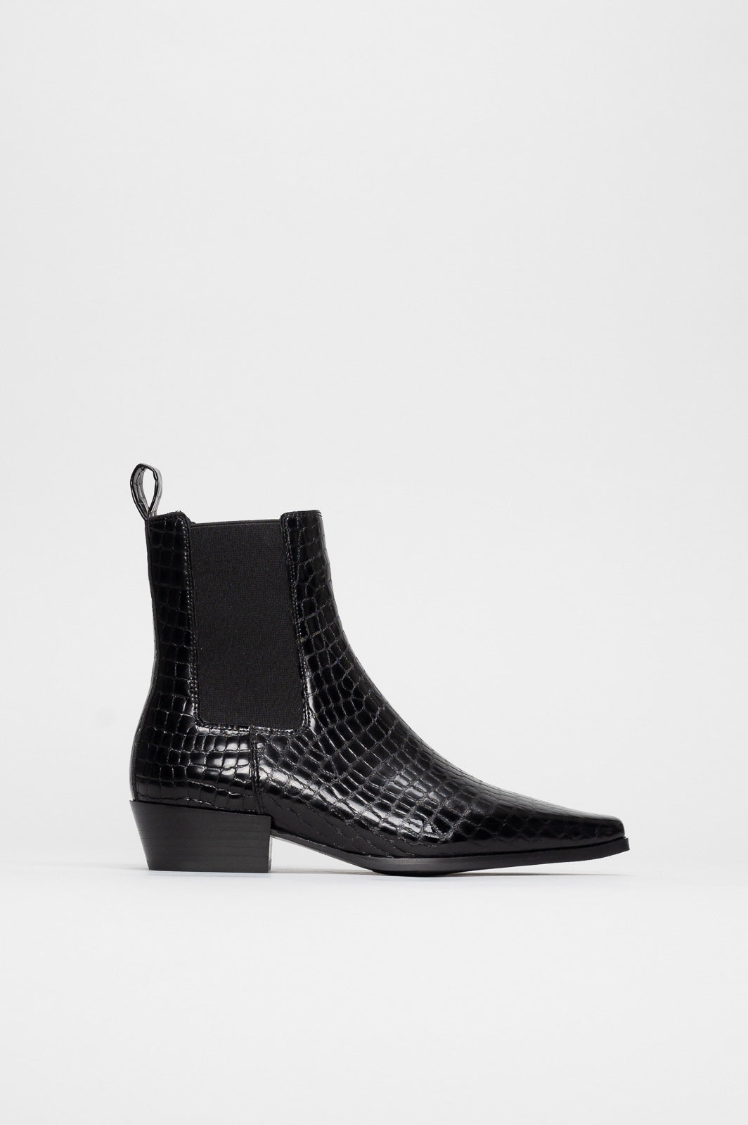 Chelsea Boot Gwen | Black Croc-Embossed Leather